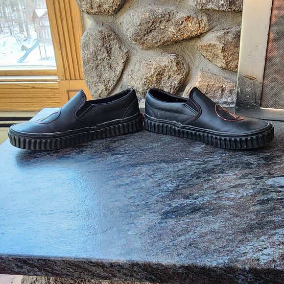 VANS Marvel Black Widow Classic Slip On Sneakers Size 6.5 Women - Picture 7 of 13